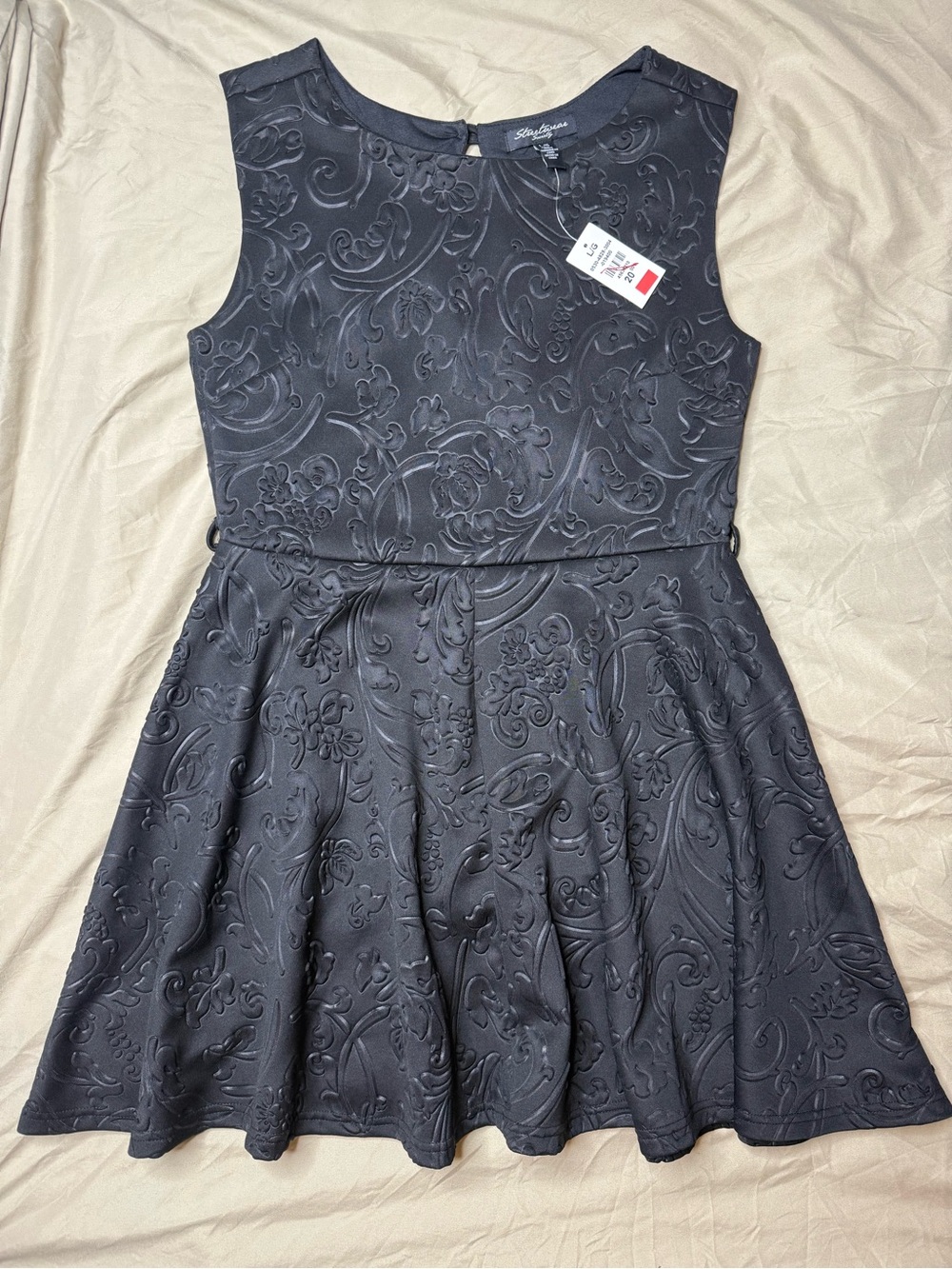 NWT Streetwear Society Black Textured Floral Fit & Flare Dress Women's Large